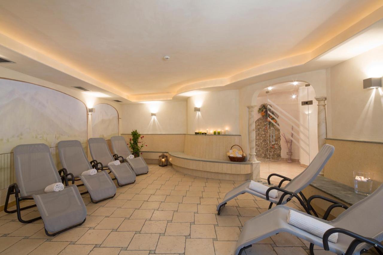 Camping Al Plan Dolomites Hotel San Vigilio Di Marebbe Ngoại thất bức ảnh